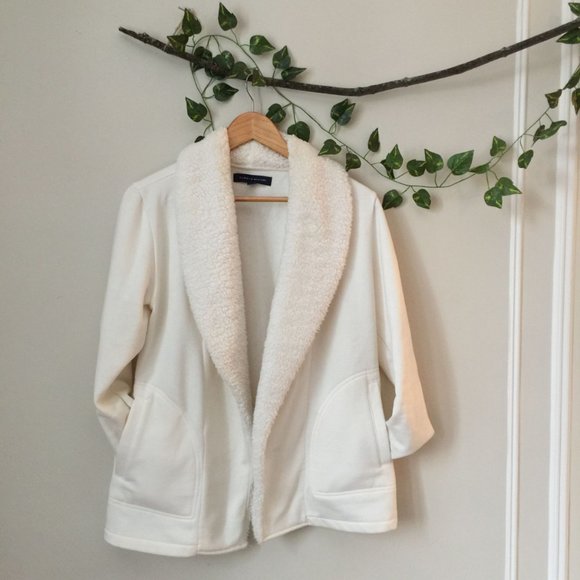 Tommy Hilfiger Spring Coat With Faux-Shearling Lapel. - Picture 1 of 3